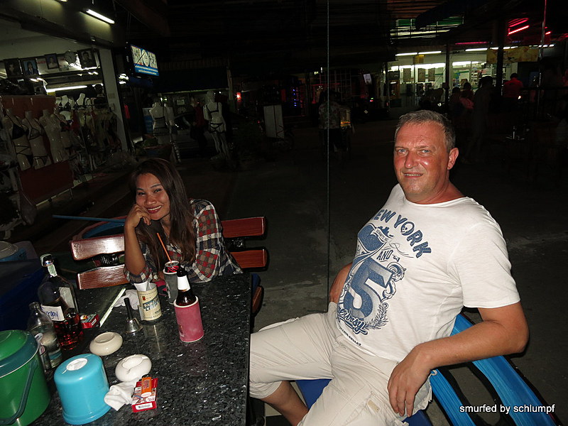 2014-10-13  Smurf Bar