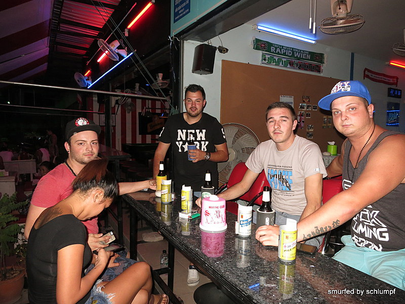 2014-10-13  Smurf Bar
