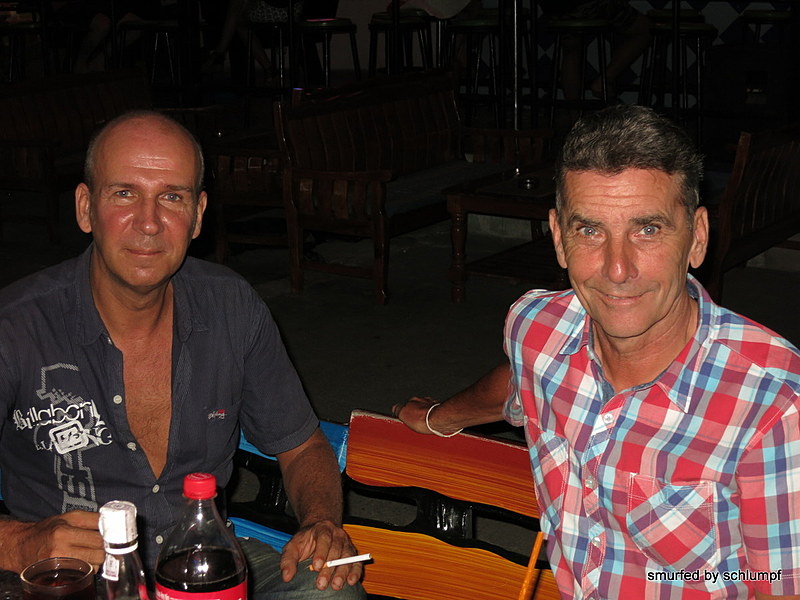 2014-10-14  Smurf Bar