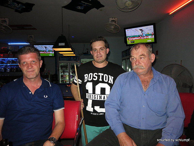 2014-10-14  Smurf Bar