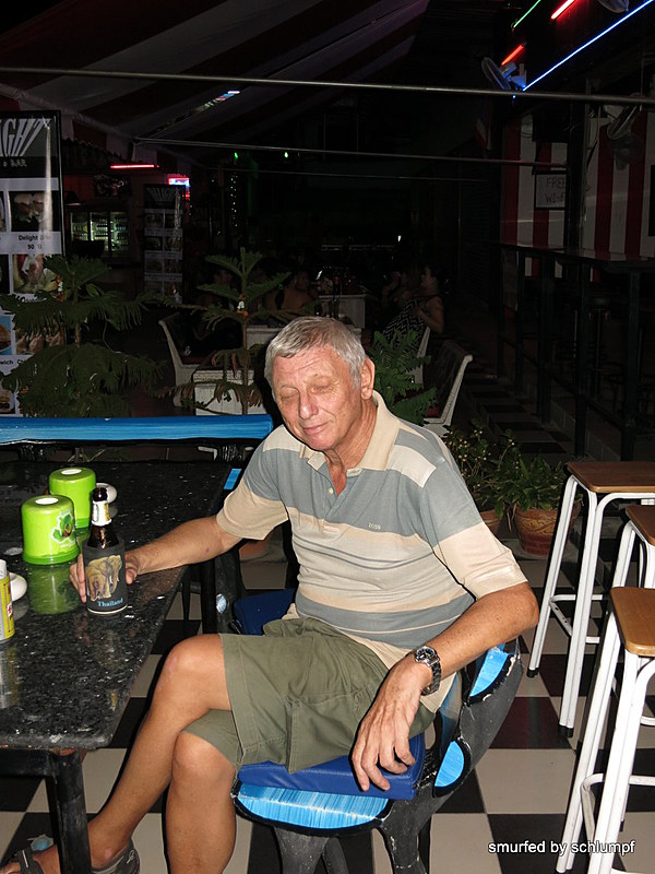 2014-10-14  Smurf Bar