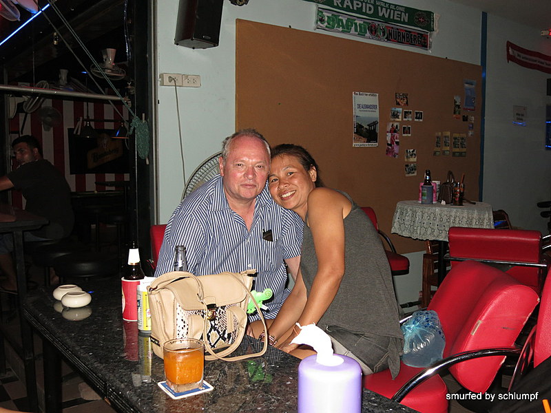 2014-10-14  Smurf Bar