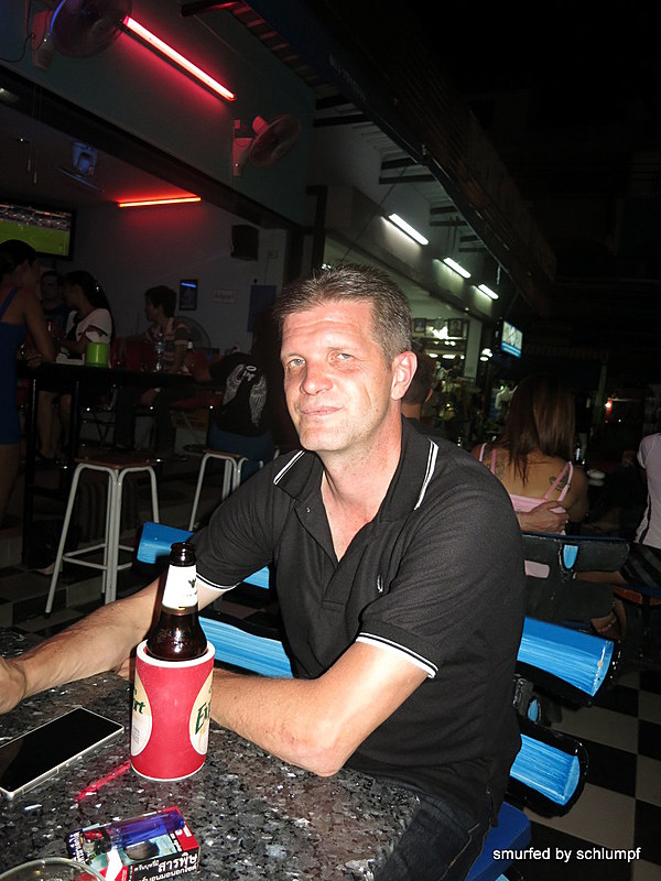 2014-10-17  Smurf Bar