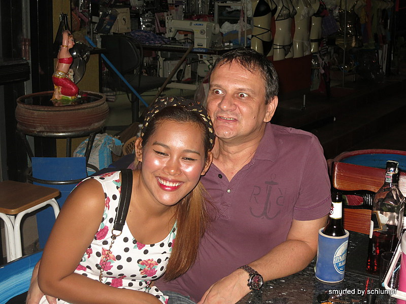 2014-10-17  Smurf Bar