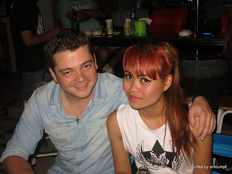 2014-10-17  Smurf Bar