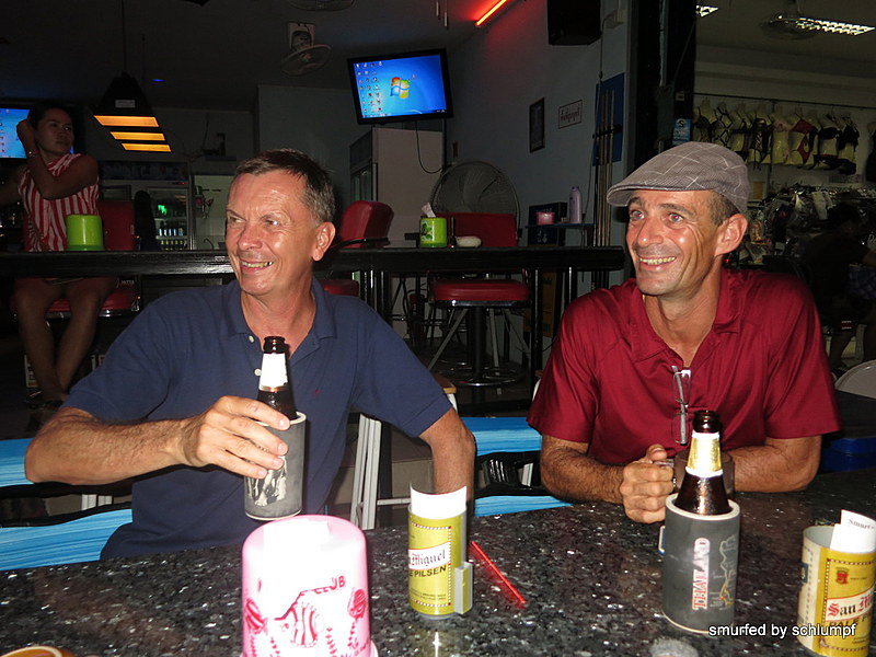 2014-10-17  Smurf Bar