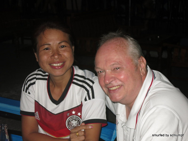 2014-10-17  Smurf Bar