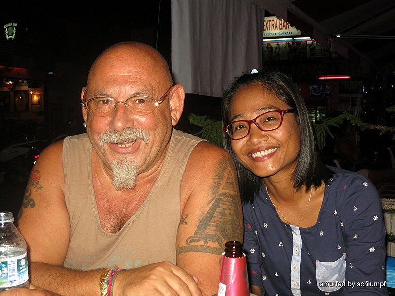 2014-10-18  Smurf Bar