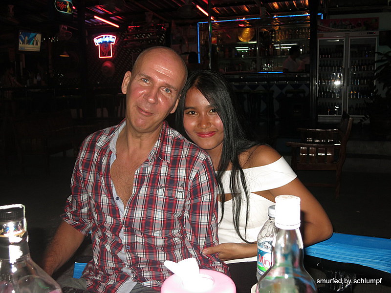 2014-10-18  Smurf Bar