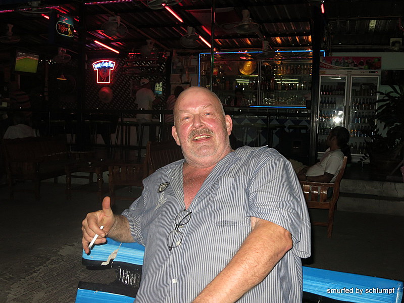 2014-10-18  Smurf Bar