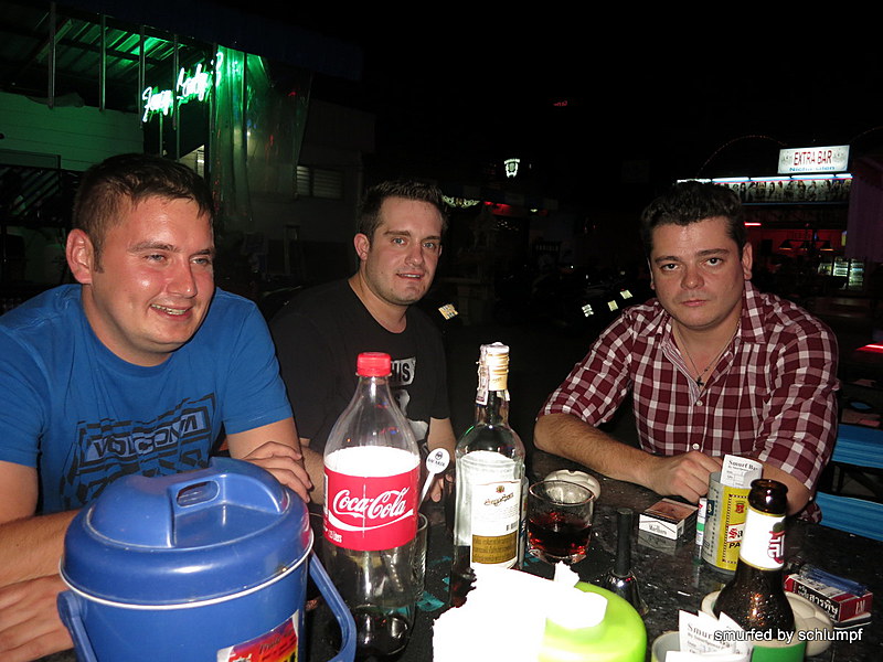 2014-10-18  Smurf Bar