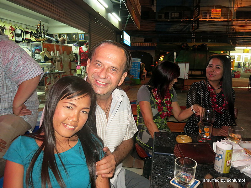 2014-10-19  Smurf Bar