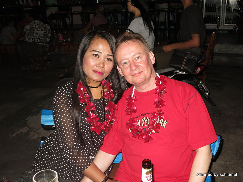 2014-10-19  Smurf Bar