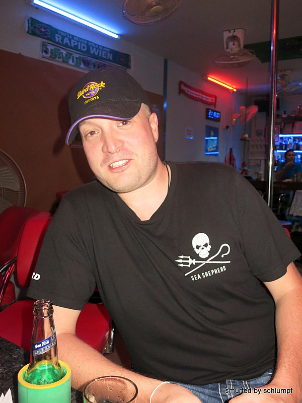 2014-10-20  Smurf Bar