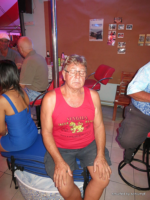 2014-10-24  Smurf Bar