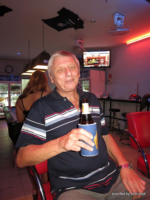 2014-10-26  Smurf Bar