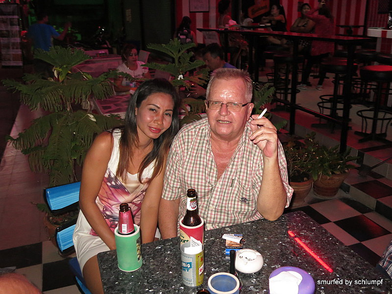 2014-10-26  Smurf Bar