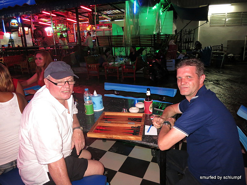 2014-10-28  Smurf Bar