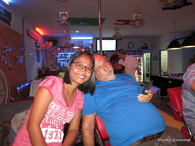 2014-10-28  Smurf Bar