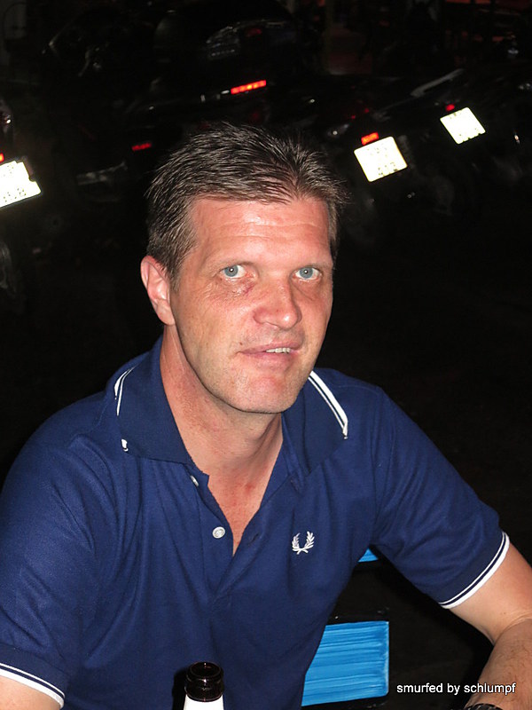 2014-10-28  Smurf Bar