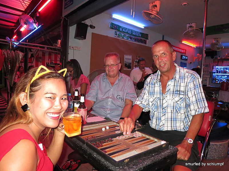 2014-10-28  Smurf Bar