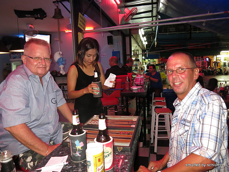 2014-10-28  Smurf Bar