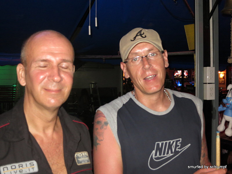 2014-10-28  Smurf Bar