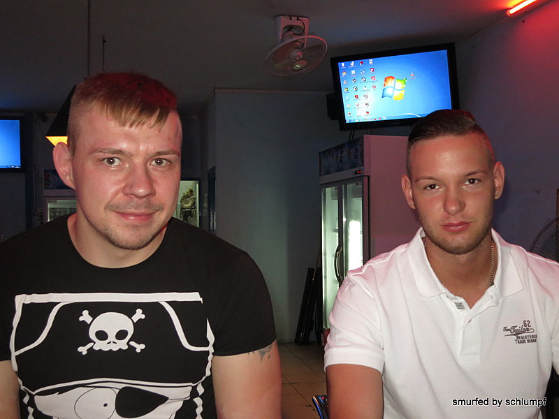 2014-10-29  Smurf Bar