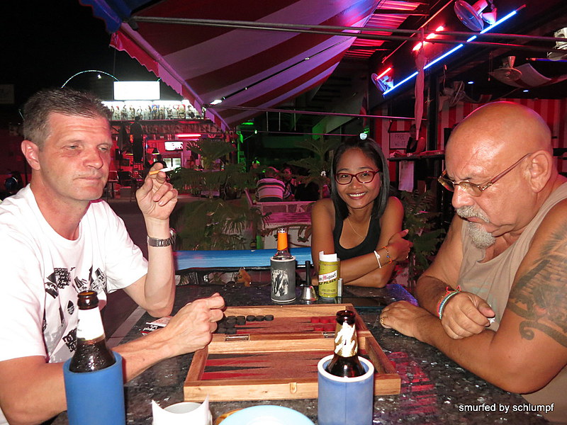 2014-10-29  Smurf Bar