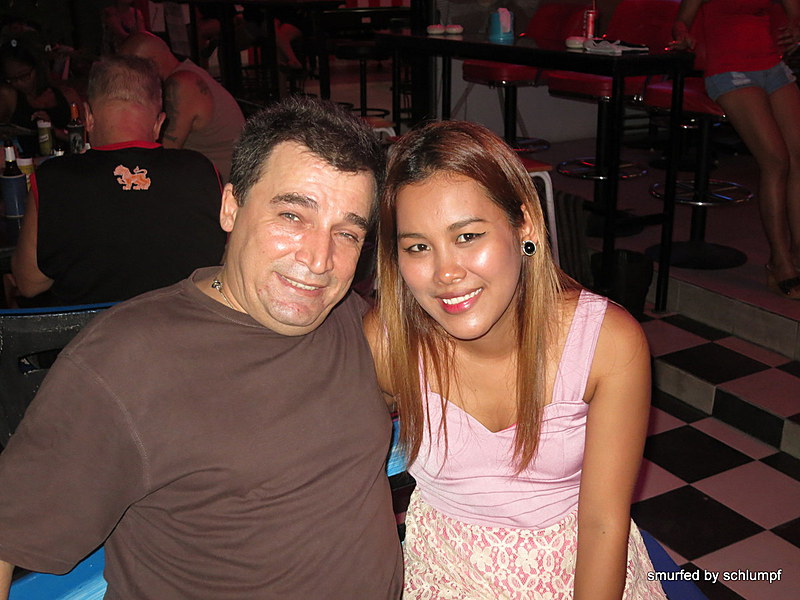 2014-10-29  Smurf Bar