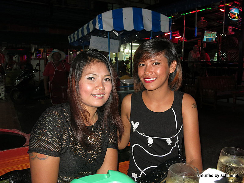 2014-10-3!  Smurf Bar