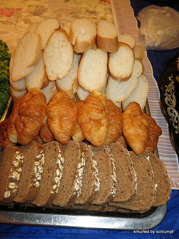 2014-10-3!  Smurf Bar