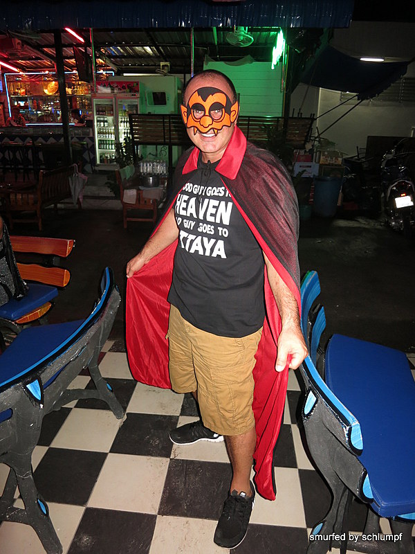 2014-10-3!  Smurf Bar