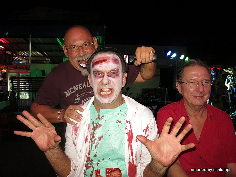 2014-10-3!  Smurf Bar