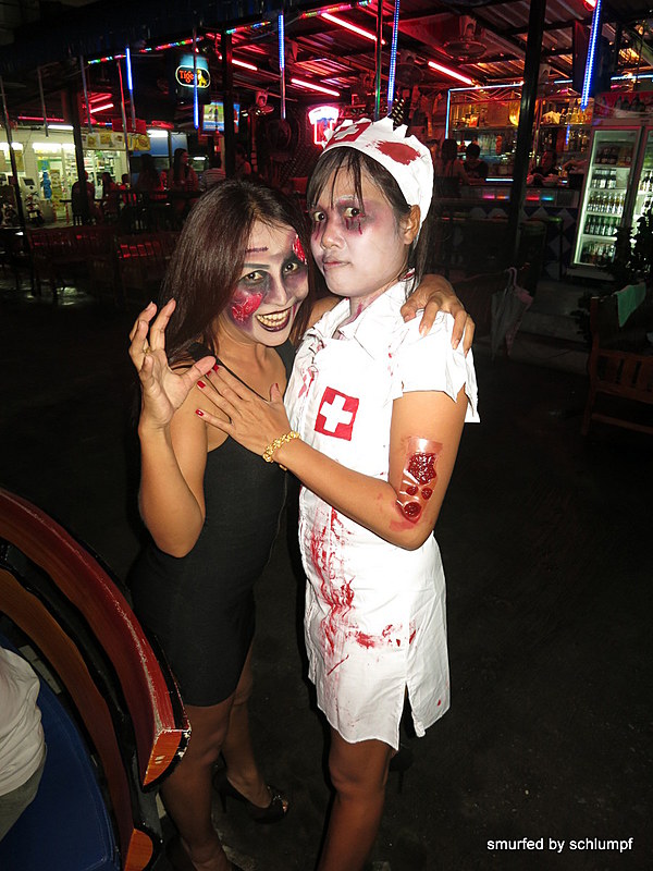 2014-10-3!  Smurf Bar