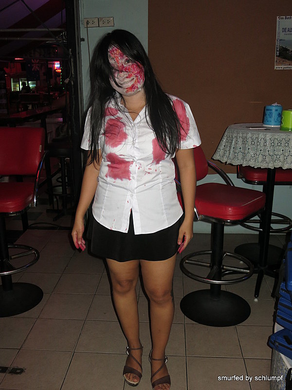 2014-10-3!  Smurf Bar