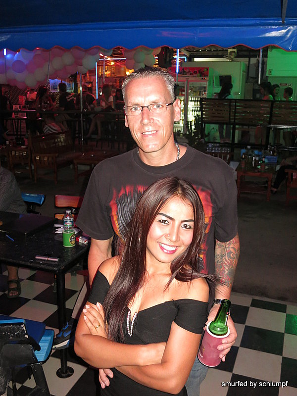 2014-10-30  Smurf Bar