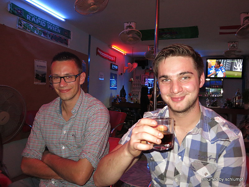 2014-10-30  Smurf Bar