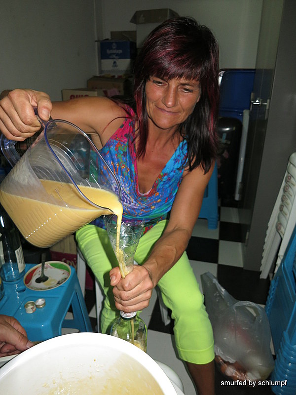 2014-10-30  Smurf Bar