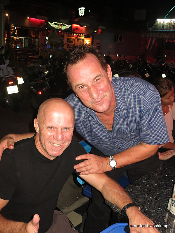 2014-10-30  Smurf Bar