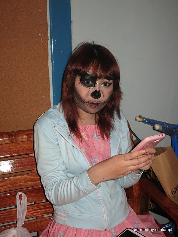 2014-10-31  Smurf Bar