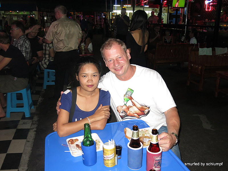 2014-10-31  Smurf Bar