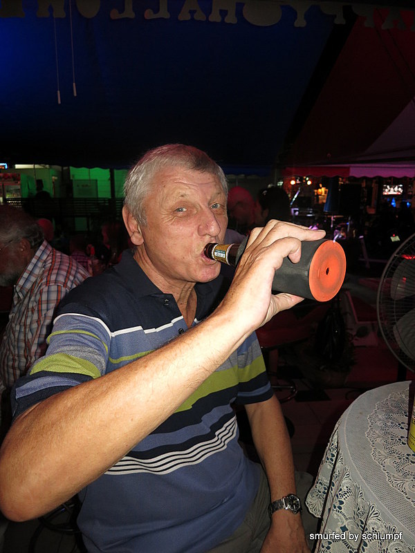 2014-10-31  Smurf Bar