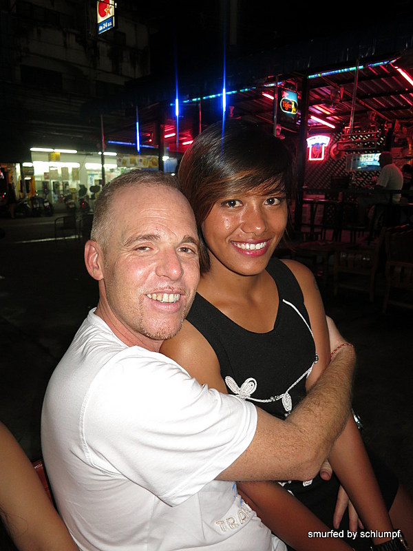 2014-10-31  Smurf Bar