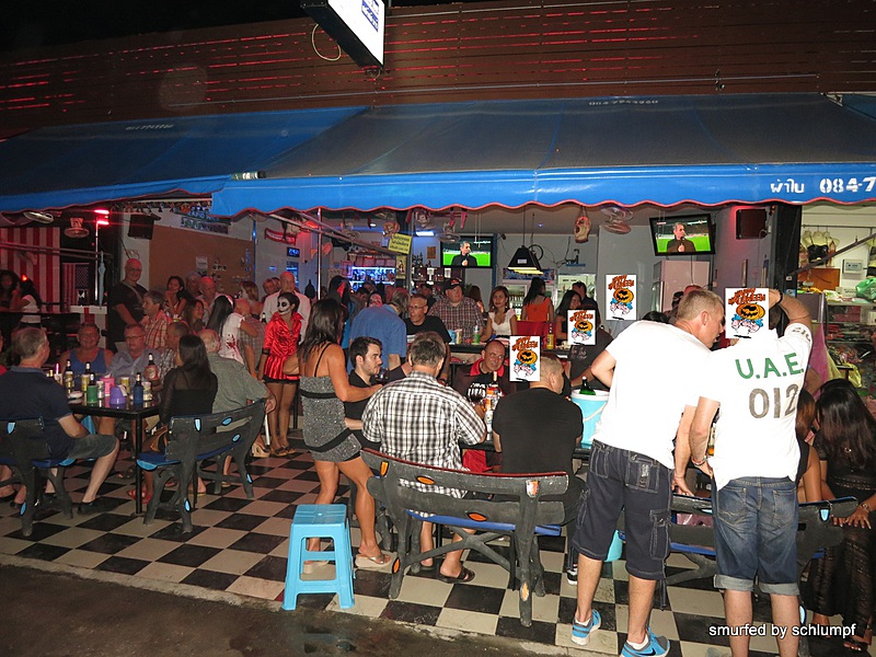 2014-10-31  Smurf Bar