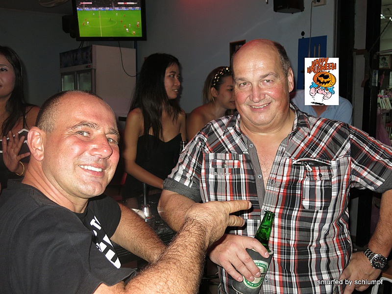 2014-10-31  Smurf Bar