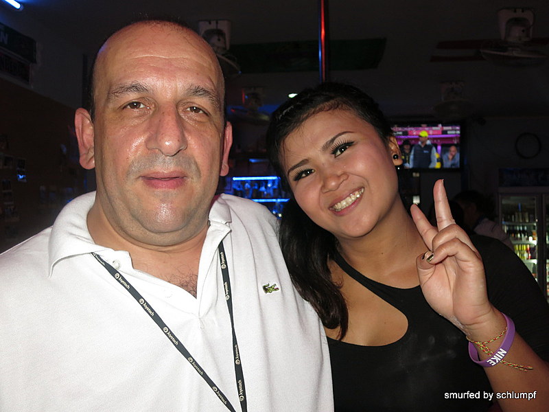 2014-11-01  Smurf Bar