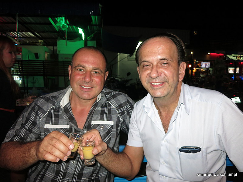 2014-11-01  Smurf Bar