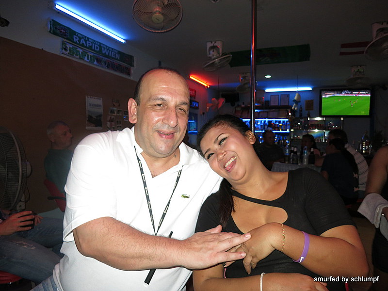 2014-11-01  Smurf Bar