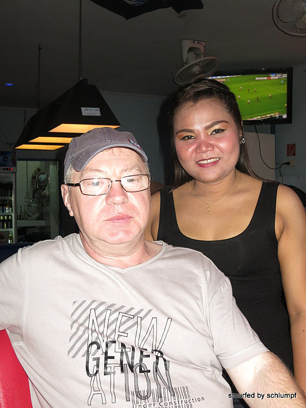 2014-11-01  Smurf Bar